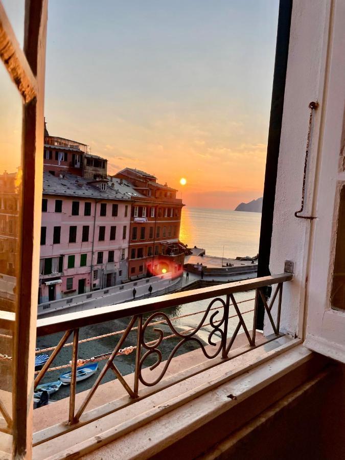 Piazza Grande Sea View Apartment Вернацца Экстерьер фото